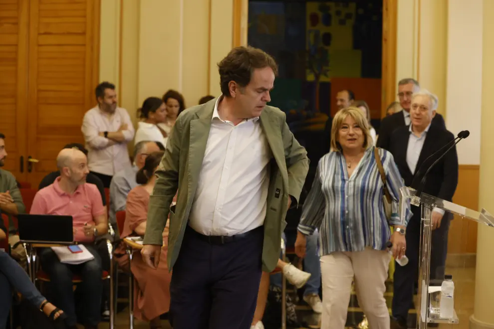 Jorge Azcón anuncia los nuevos cargos en el Gobierno de Aragón tras la salida de Vox del Ejecutivo