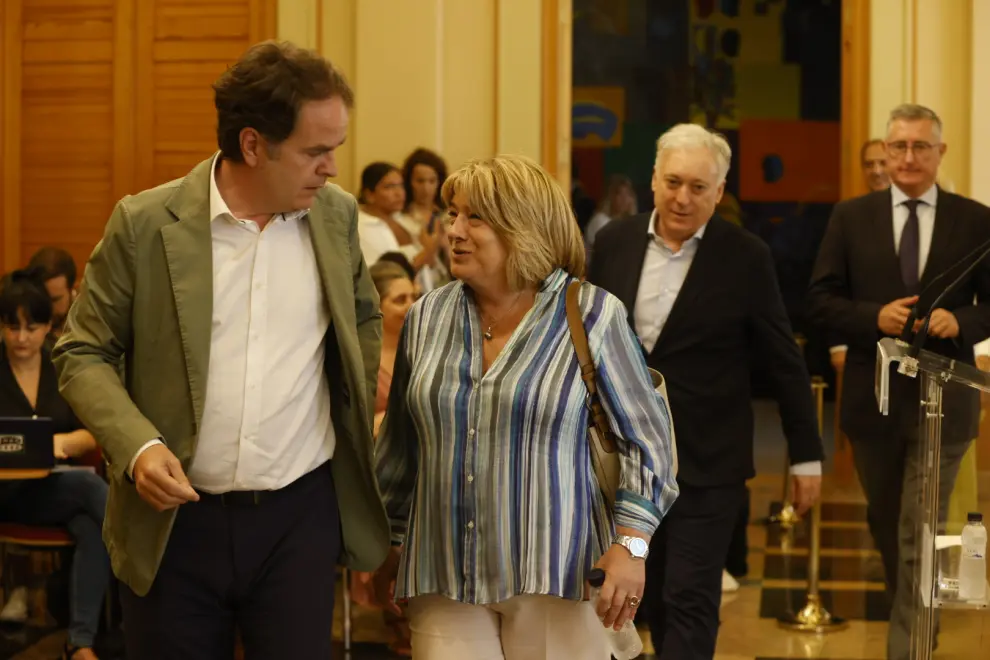 Jorge Azcón anuncia los nuevos cargos en el Gobierno de Aragón tras la salida de Vox del Ejecutivo