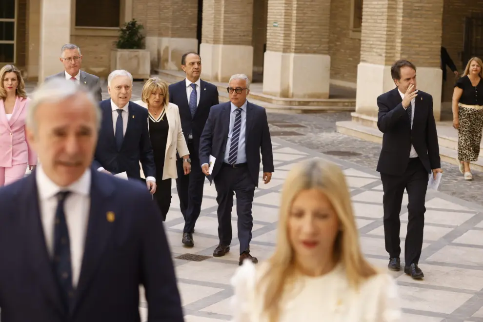 Toma de posesión de los cargos de los nuevos consejeros del Gobierno de Aragón