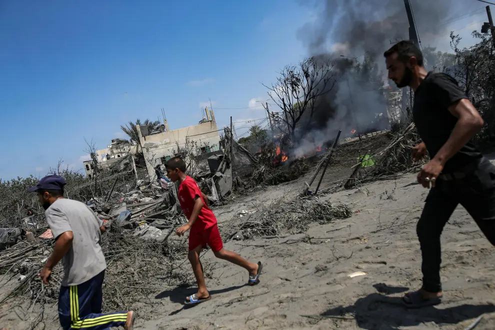 Ataque israelí a la zona humanitaria de Mawasi, en el sur de la Franja de Gaza