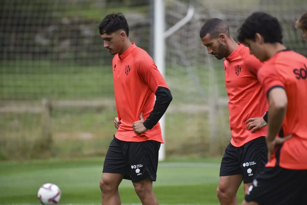 Primer entrenamiento de la SD Huesca.