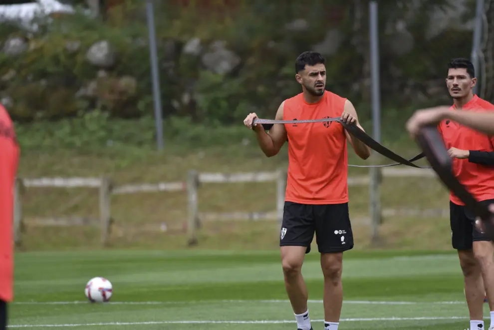 Primer entrenamiento de la SD Huesca.