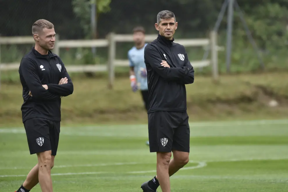 Primer entrenamiento de la SD Huesca.