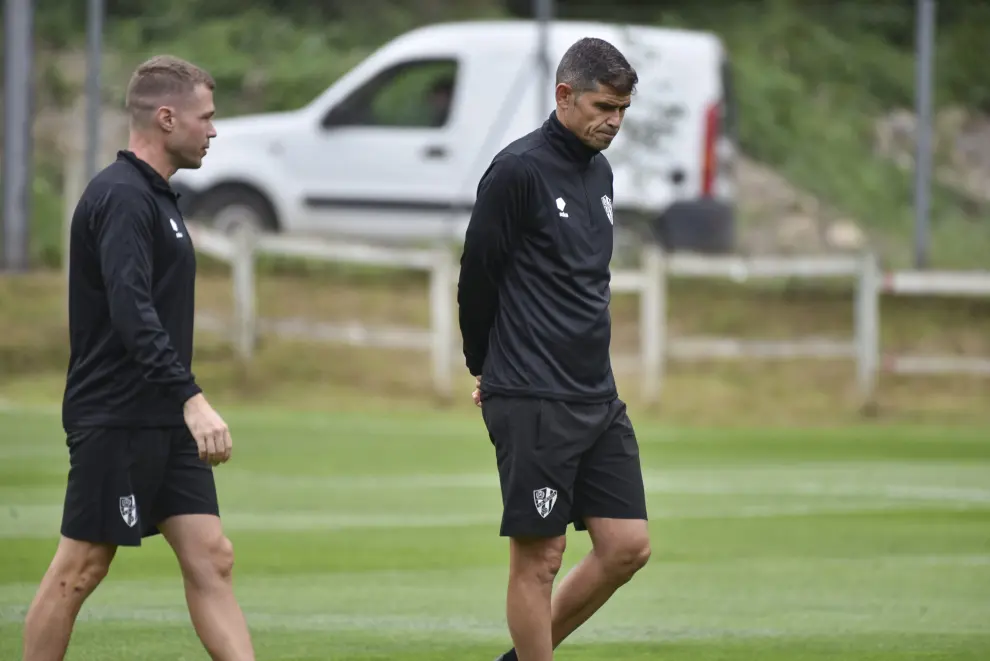 Primer entrenamiento de la SD Huesca.