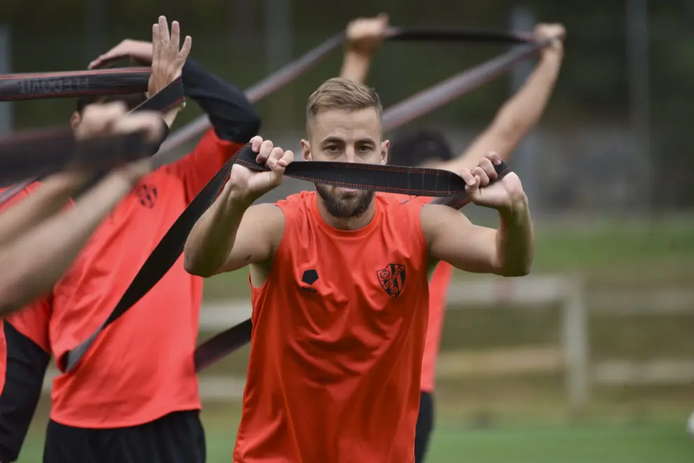 Primer entrenamiento de la SD Huesca.