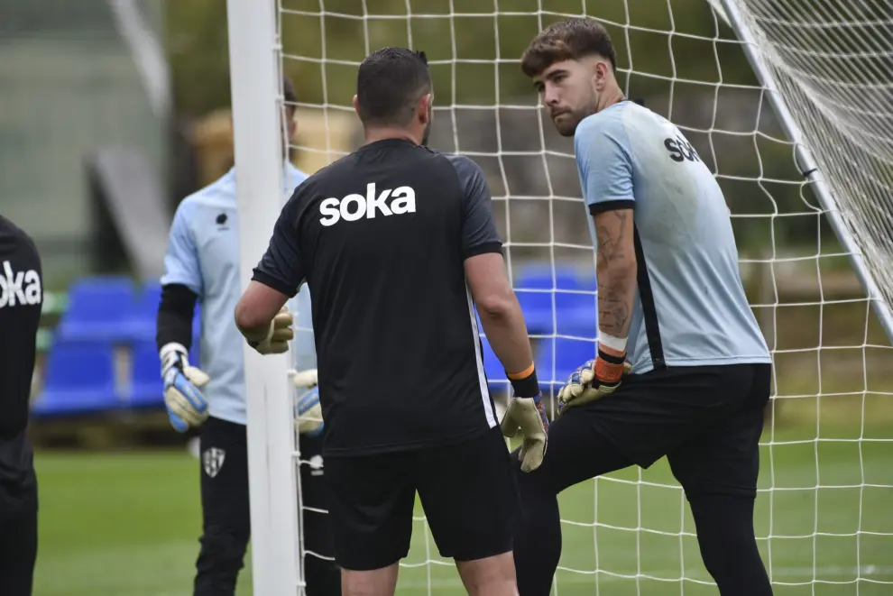 Primer entrenamiento de la SD Huesca.