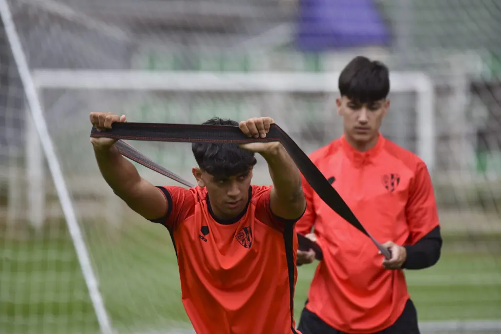 Primer entrenamiento de la SD Huesca.