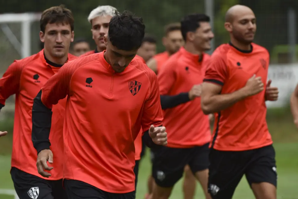 Primer entrenamiento de la SD Huesca.