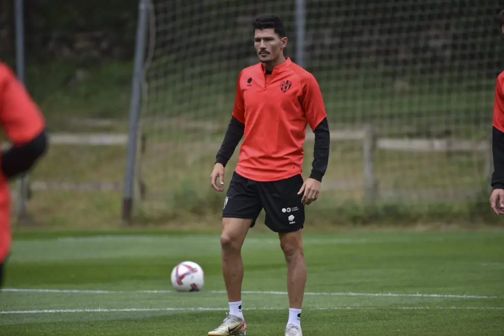 Primer entrenamiento de la SD Huesca.