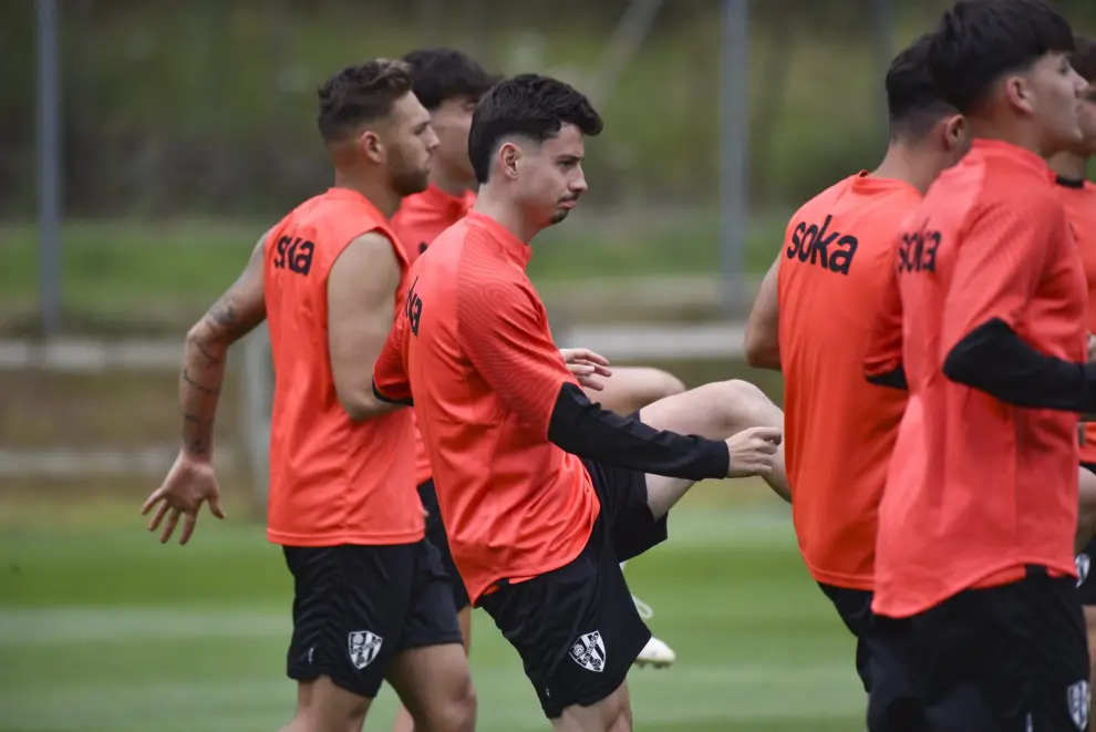 Primer entrenamiento de la SD Huesca.