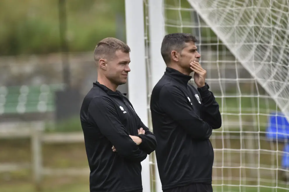 Primer entrenamiento de la SD Huesca.