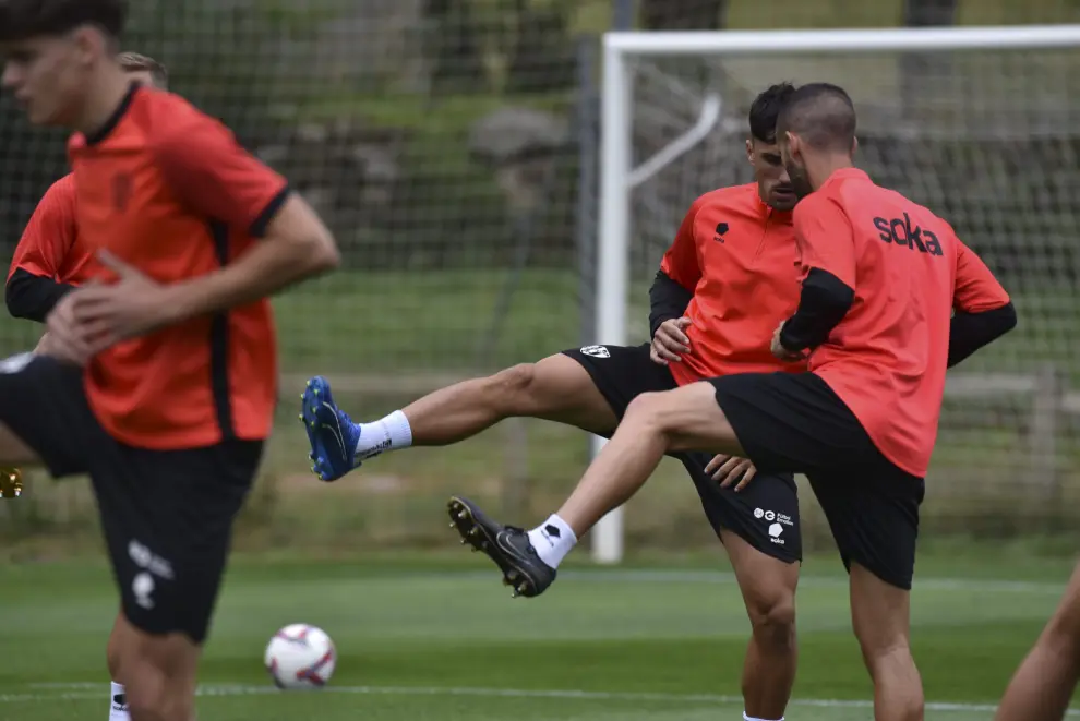 Primer entrenamiento de la SD Huesca.