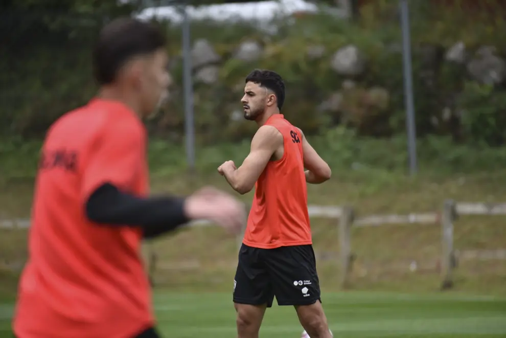 Primer entrenamiento de la SD Huesca.