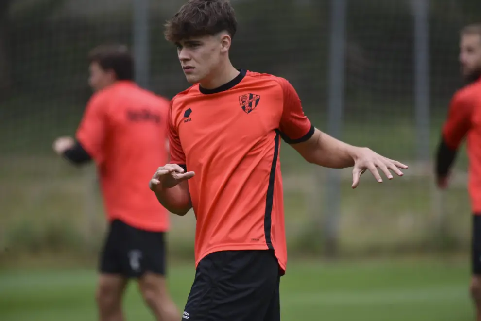 Primer entrenamiento de la SD Huesca.