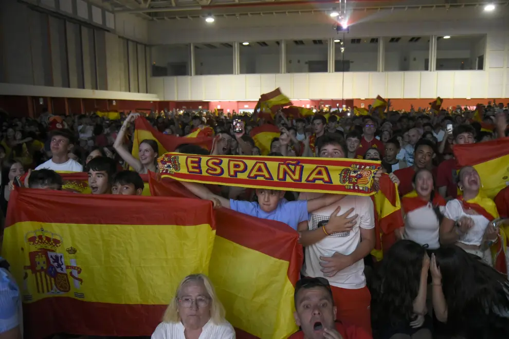 El Palacio de Congresos de Huesca ha vivido con pasión la final de la Eurocopa.
