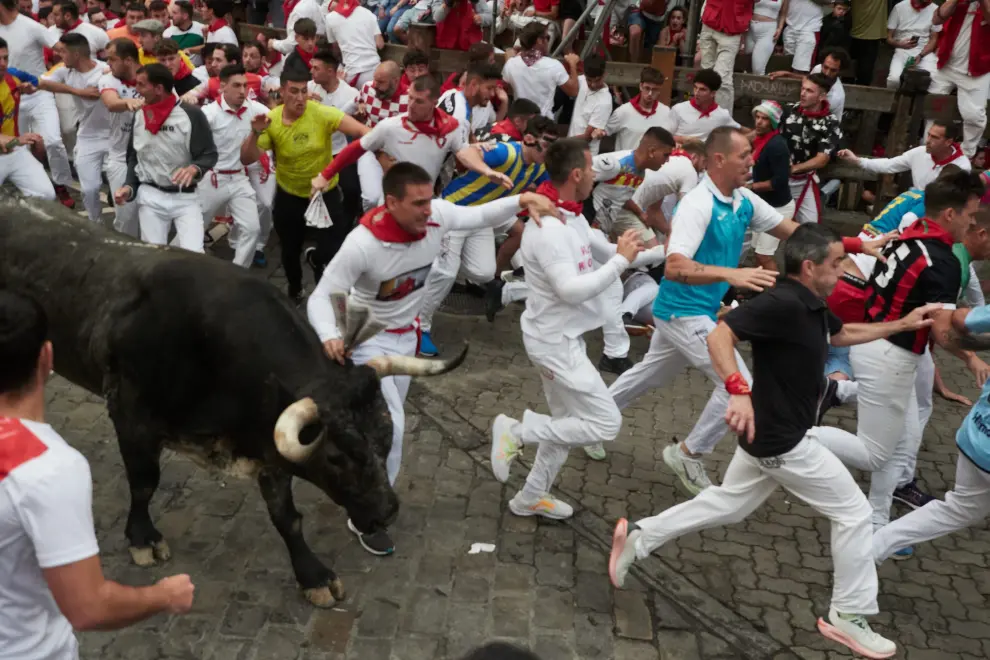 Sanfermines 2024: octavo y último encierro en Pamplona con toros de la ganadería Miura