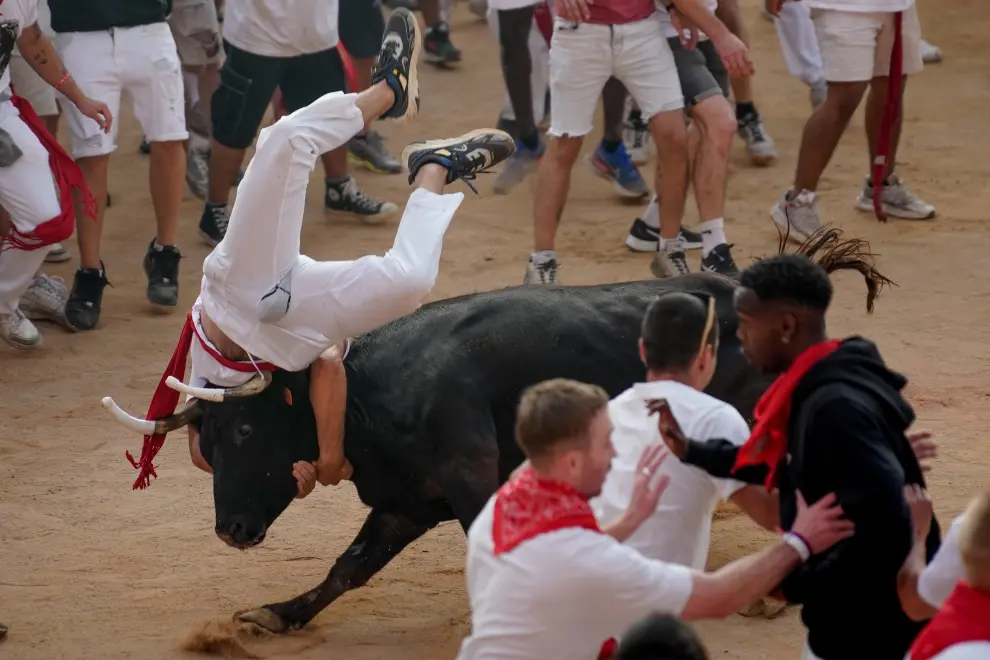 Sanfermines 2024: octavo y último encierro en Pamplona con toros de la ganadería Miura