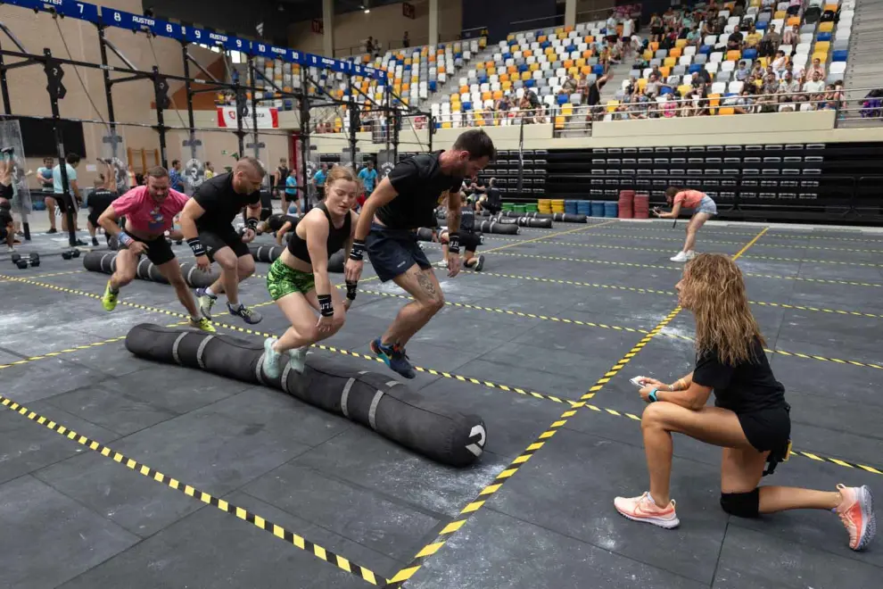 Más de 450 atletas participan este fin de semana en Zaragoza en el Cierzo Fitness Challenge.