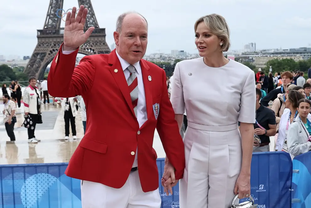 El príncipe Alberto II de Monaco y su mujer la princesa Charlene en la Ceremonia de apertura de los Juegos Olímpicos de París 2024.