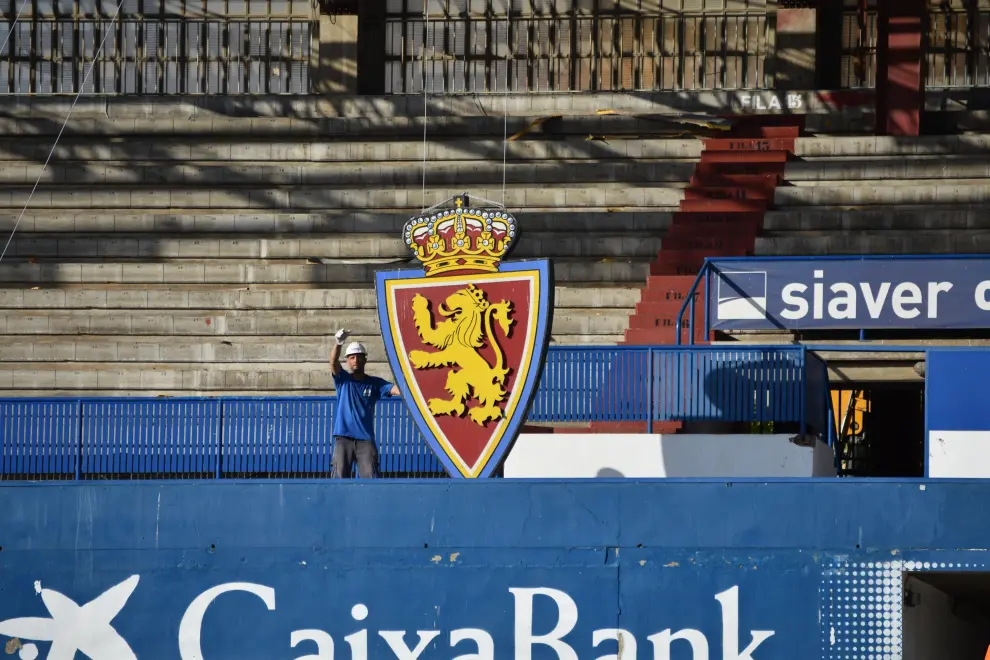 El Real Zaragoza retira el mítico escudo del marcador de La Romareda.