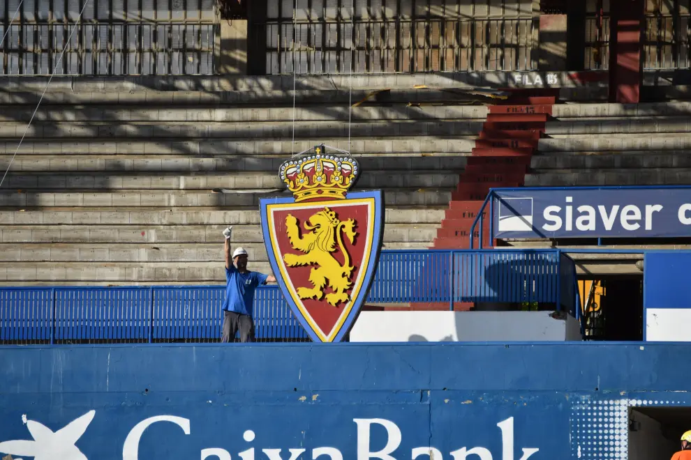 El Real Zaragoza retira el mítico escudo del marcador de La Romareda.