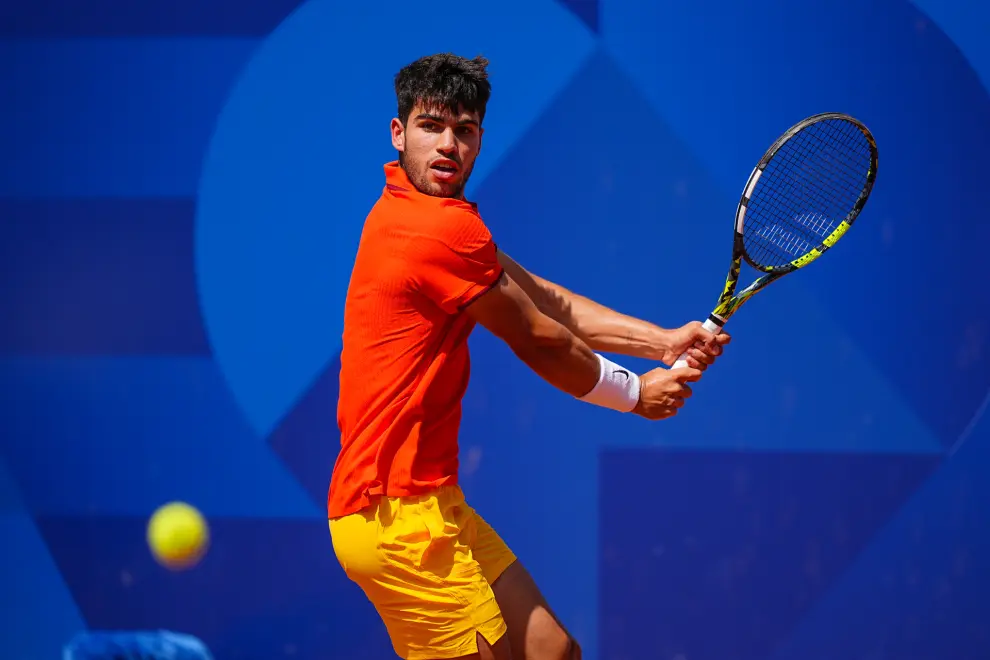 Carlos Alcaraz of Spain in action against Roman Safiullin of Individual Neutral Athlete during Mens Singles Third Round Tennis match on Court Suzanne-Lenglen during the Paris 2024 Olympics Games on July 31, 2024 in Paris, France...AFP7 ..31/07/2024 ONLY FOR USE IN SPAIN [[[EP]]]