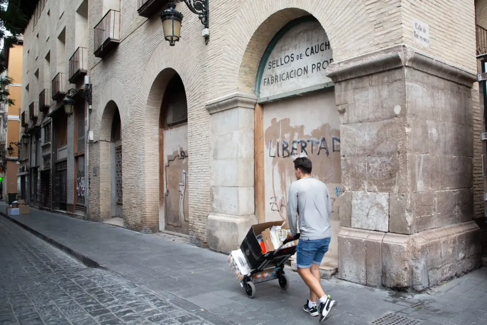 Esquina del palacio de Fuenclara, en Zaragoza.