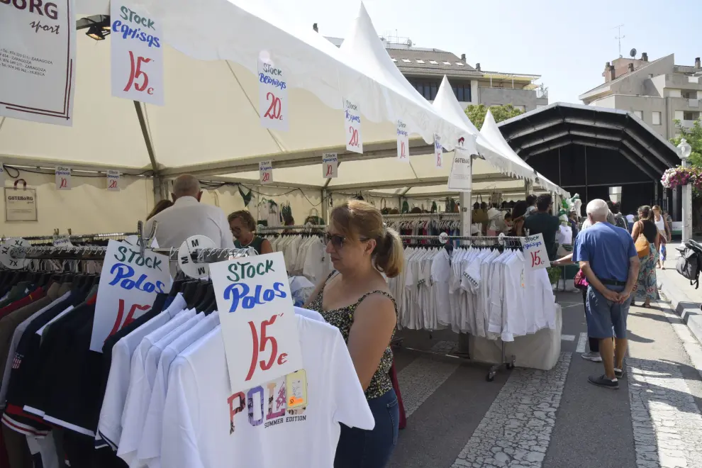 Fotos del 'Green Friday' en Huesca.