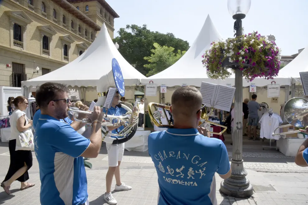 Fotos del 'Green Friday' en Huesca.