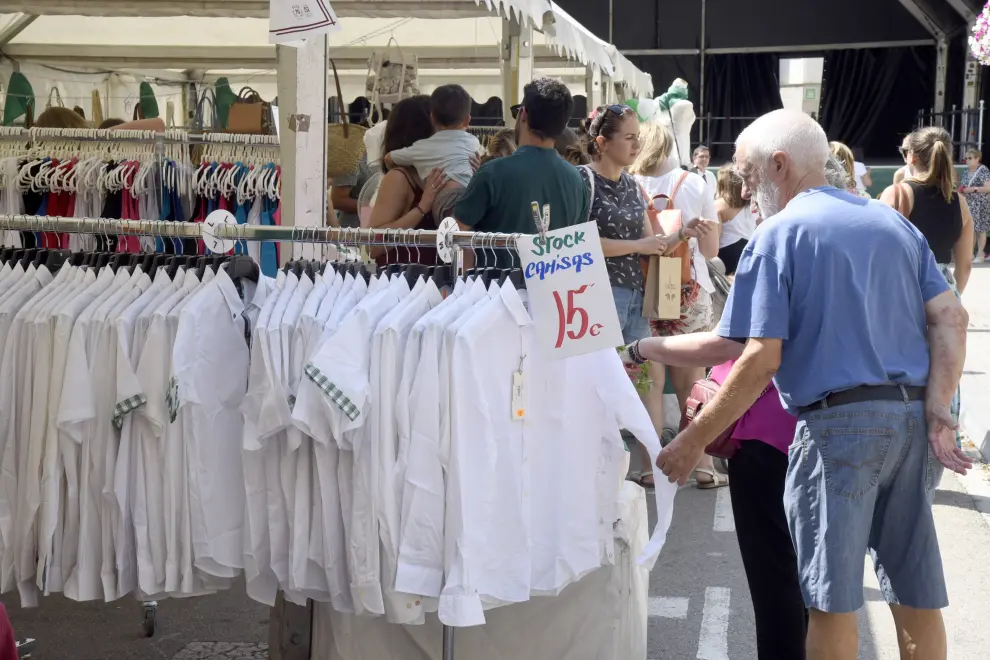 Fotos del 'Green Friday' en Huesca.