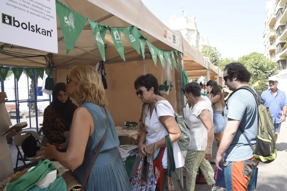 Fotos del 'Green Friday' en Huesca.