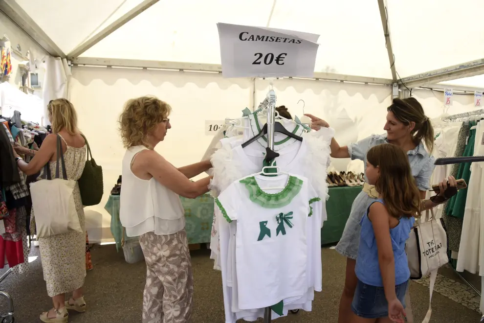 Fotos del 'Green Friday' en Huesca.