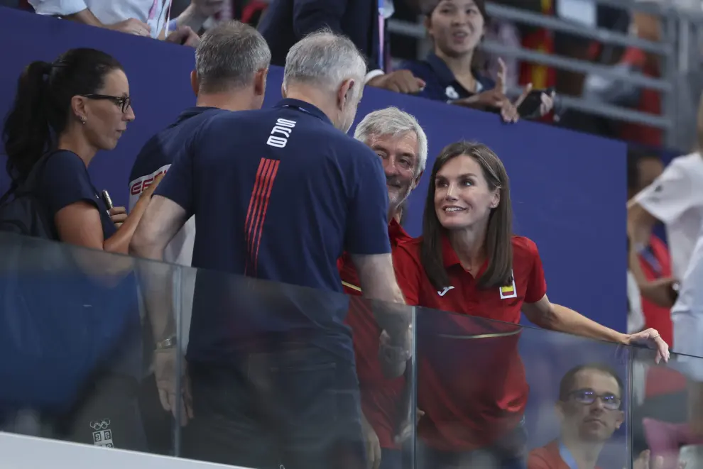 La reina Letizia anima a la delegación española en los Juegos Olímpicos de París