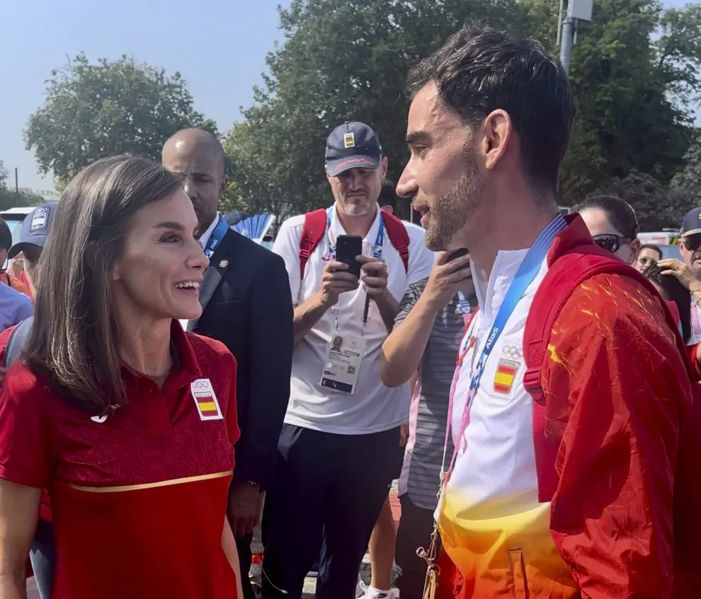 La reina Letizia anima a la delegación española en los Juegos Olímpicos de París