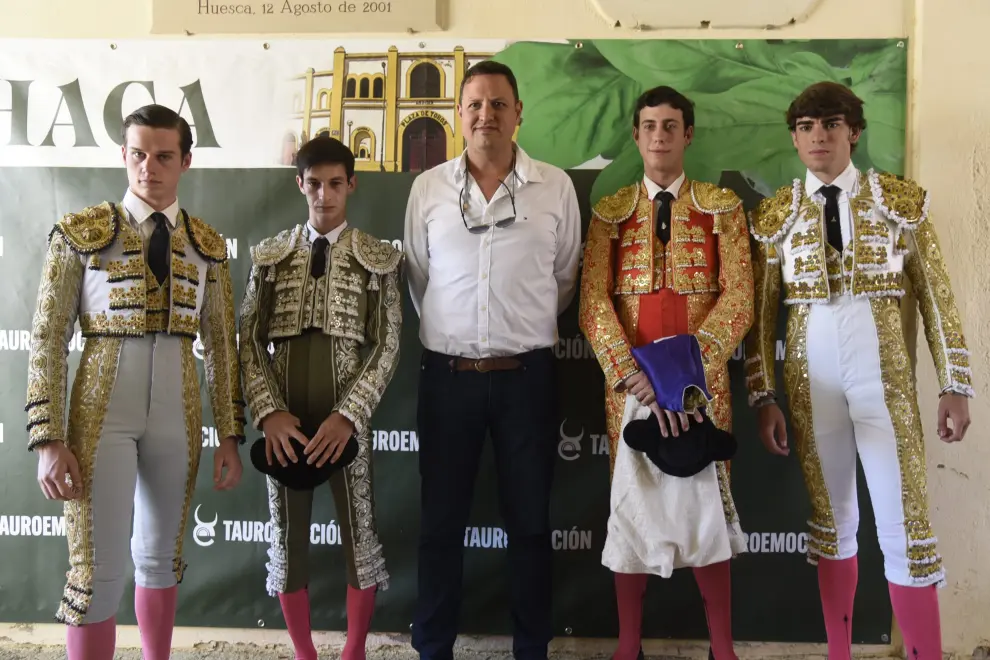 Novillada sin picadores en la plaza de Huesca.