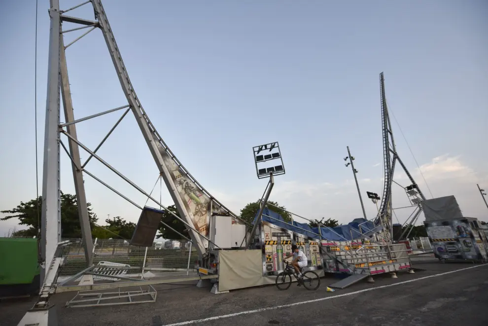 El recinto ferial de Huesca contará con una treintena de atracciones y otra treintena de puestos de comida, casetas de juegos y tómbolas.