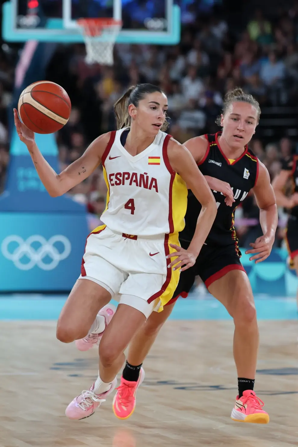 Fotos del partido EspañaBélgica, cuartos de final de baloncesto