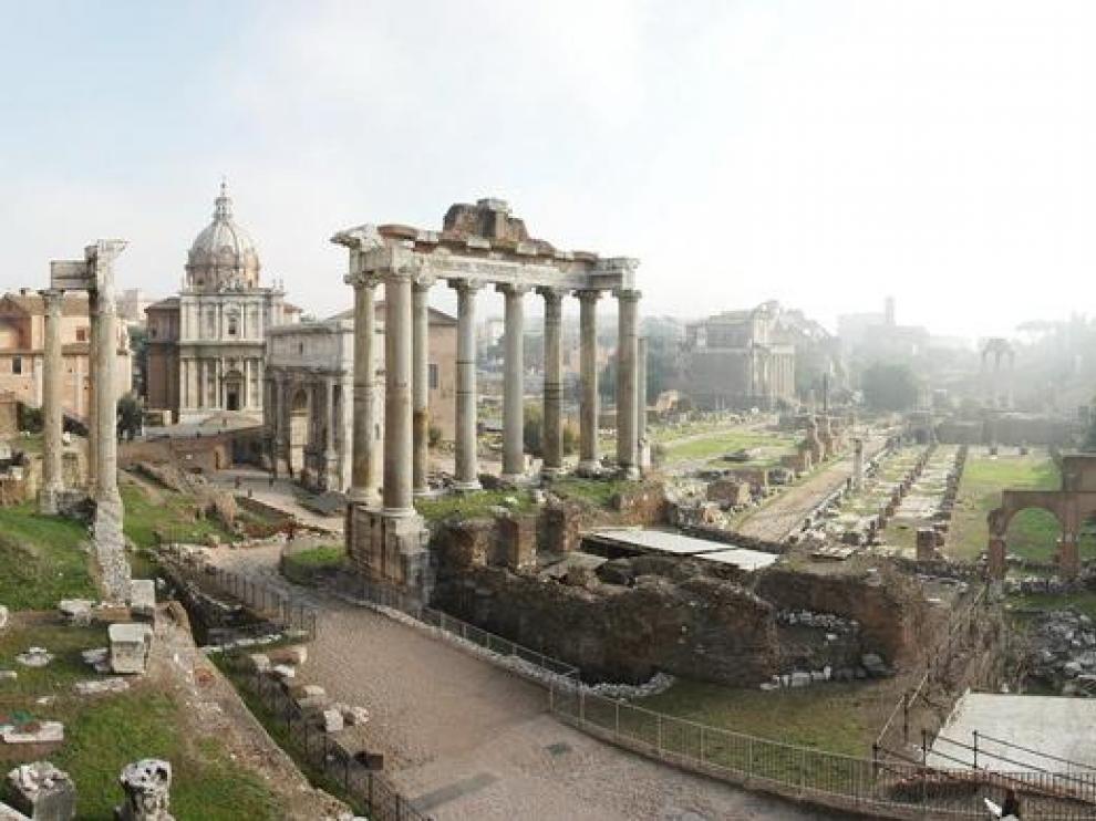 Vista del foro romano de la capital italiana