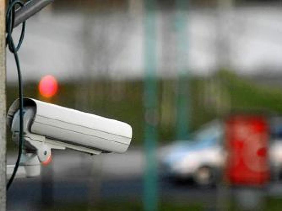 Una cámara de videovigilancia