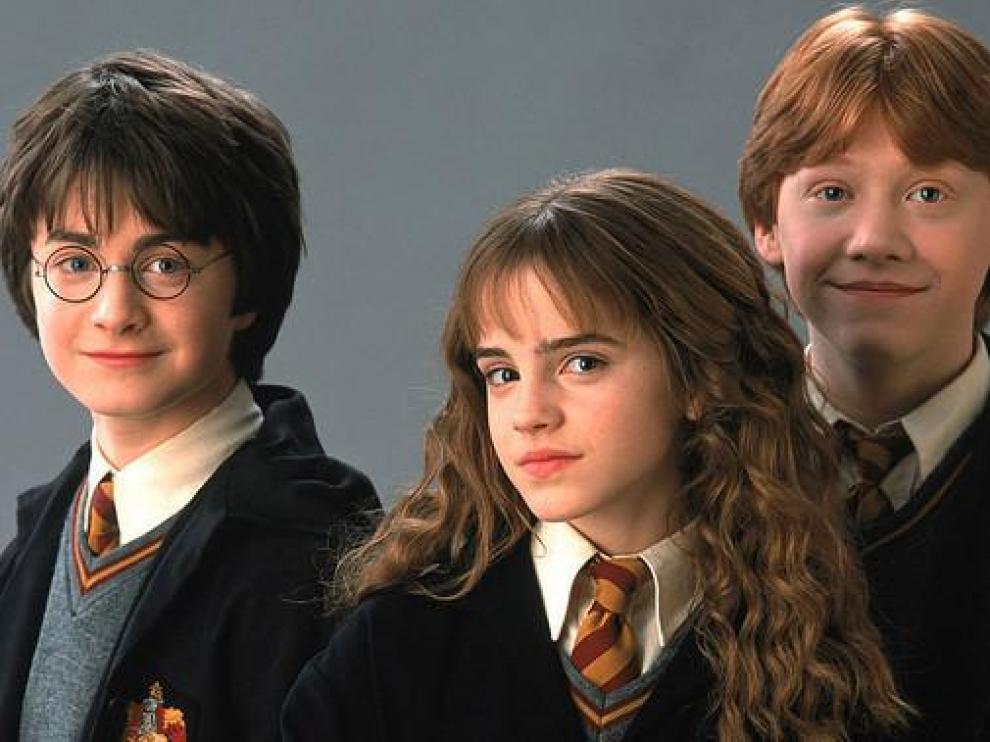Harry Potter (Daniel Radcliffe), Hermione Granger (Emma Watson) y Ron Weasley (Rupert Grint), protagonistas de la saga.