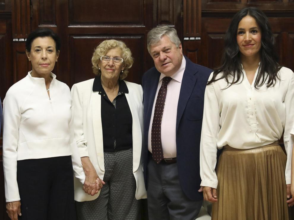 Los padres de Leopoldo López, Manuela Carmena y Begoña Villacís.