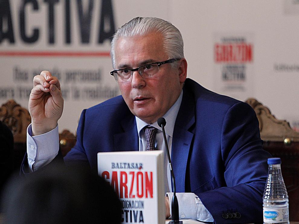 Baltasar Garzón durante la presentación de su nuevo libro, 'La Indignación Activa'