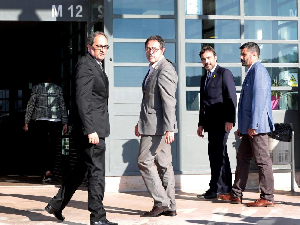 Quim Torra visita a los excosellers reclusos y a los Jordis
