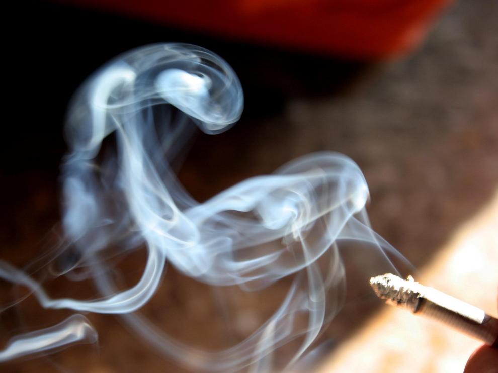 El tabaco está presente en cuatro de cada diez tumores.