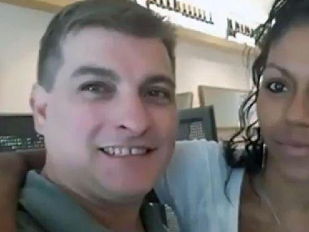 El Rey del Cachopo junto Heidi Paz.