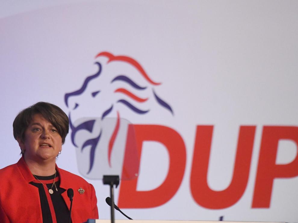 Arlene Foster, líder del Partido Democrático Unionista (DUP) de Irlanda del Norte.