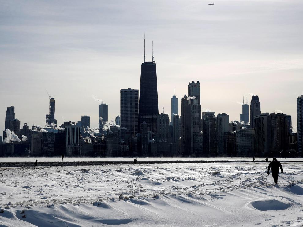 La ola de frío polar azota ciudades como Chicago.