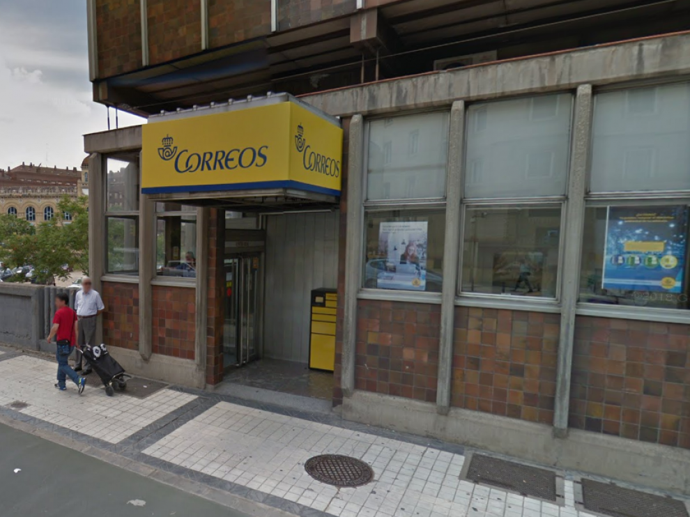 Una oficina de Correos, en Zaragoza.
