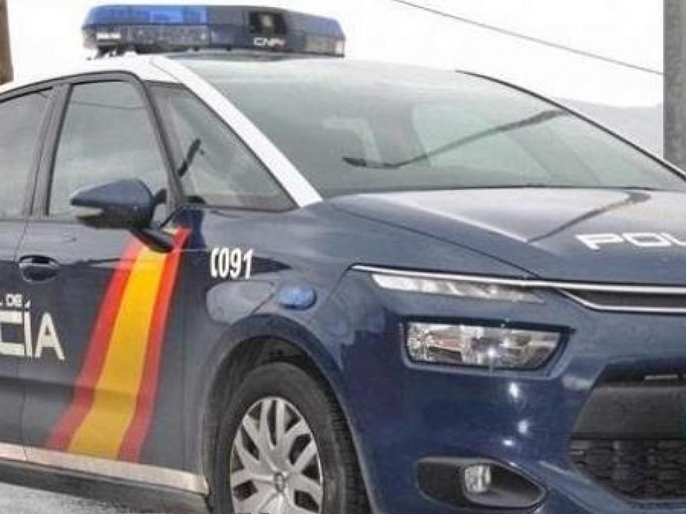 Un vehículo de la Policía Nacional