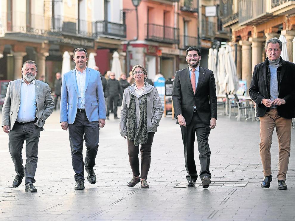 De izquierda a derecha: Herminio Sancho, Alberto Herrero, Blanca Villarroya, Alejandro Nolasco y Joaquín Moreno.